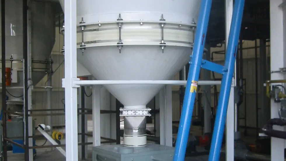 Flex Fitting on Silo Bin Activator Flexible Rubber Sleeve Connector on Silo Bin Activator